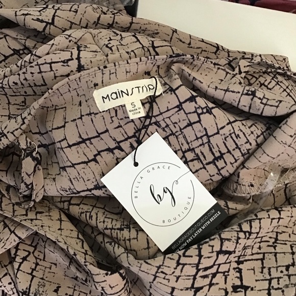 NWT beige and black cowl neck wide leg Jumpsuit - Picture 7 of 8